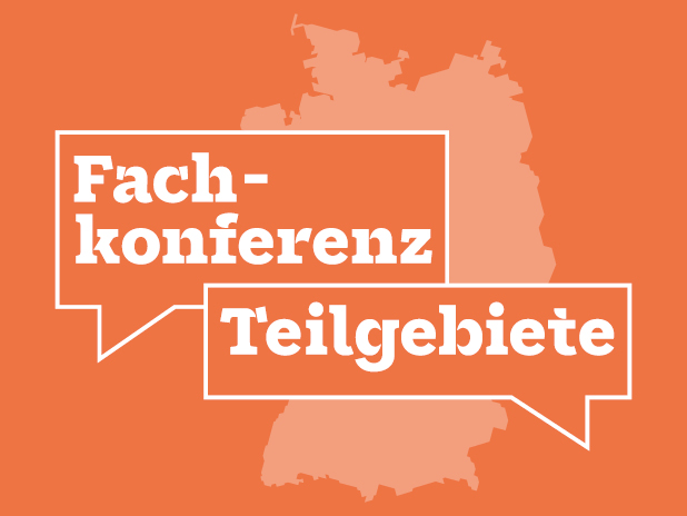 Logo der Fachkonferenz Teilgebiete: Eine orangenfarbene Deutschlandkarte mit zwei Sprechblasen